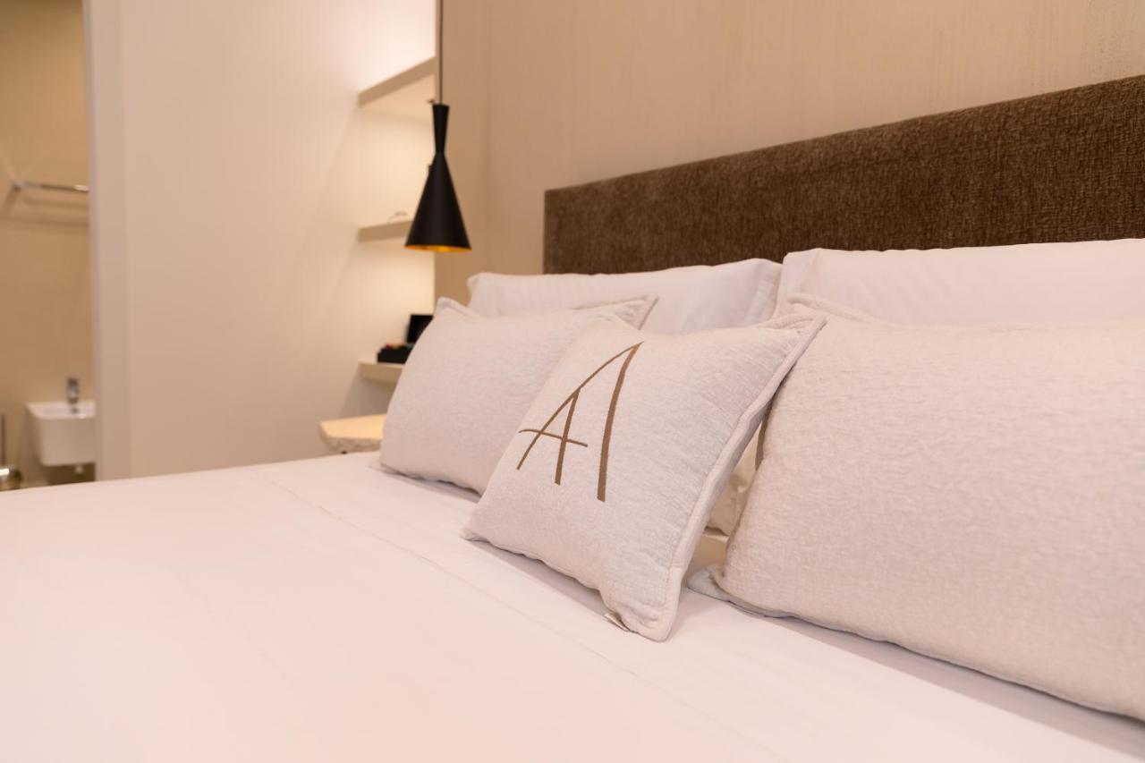 Double A Luxury Room Олбия Екстериор снимка