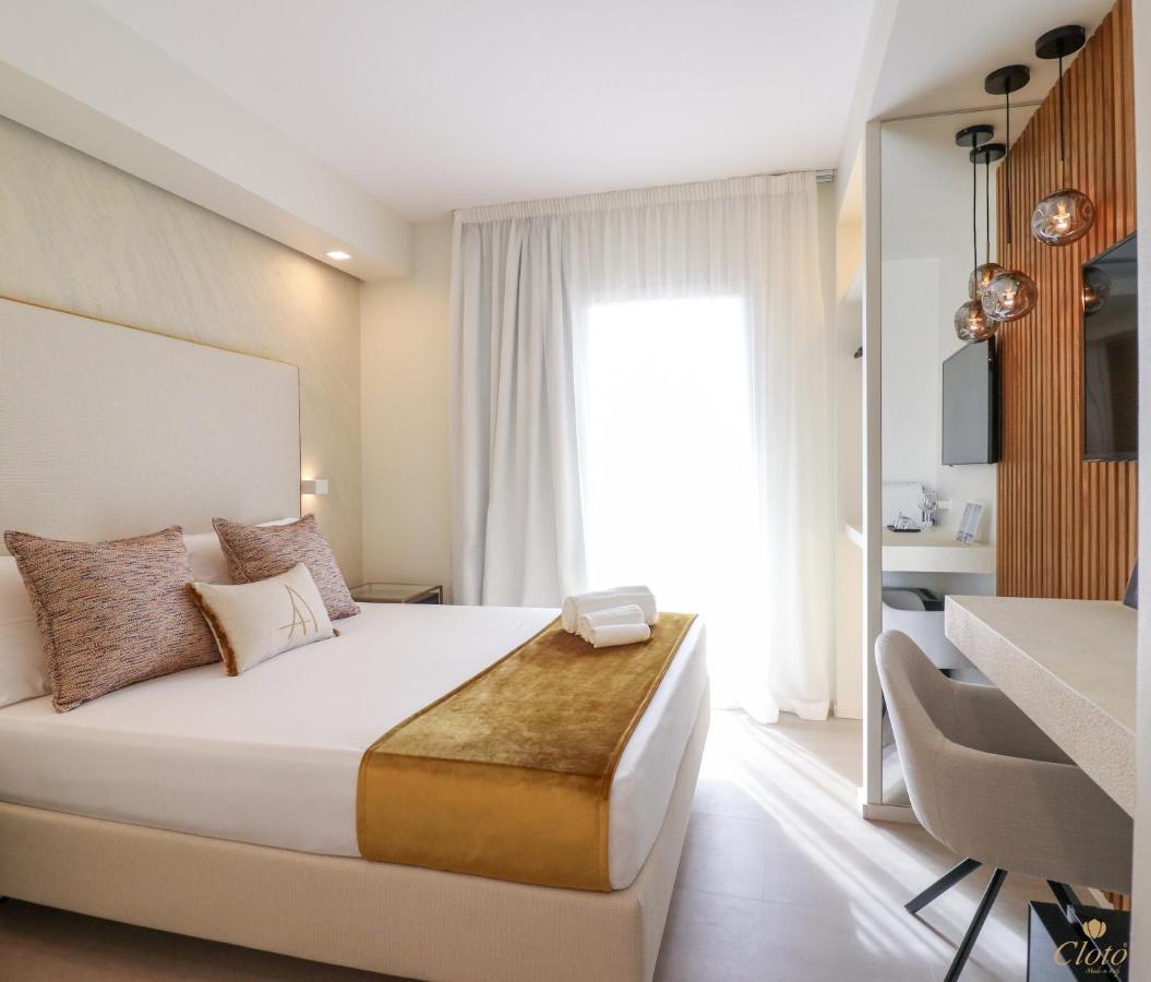 Double A Luxury Room Олбия Екстериор снимка