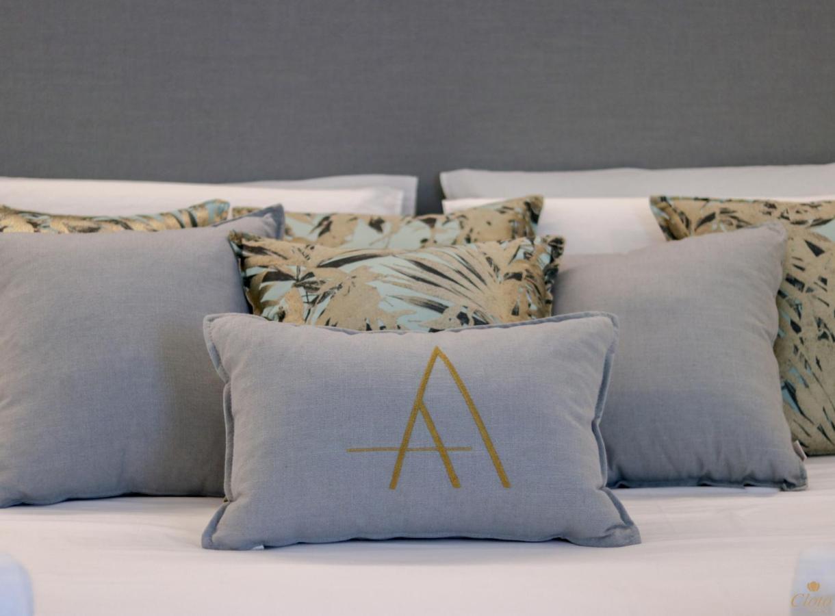 Double A Luxury Room Олбия Екстериор снимка