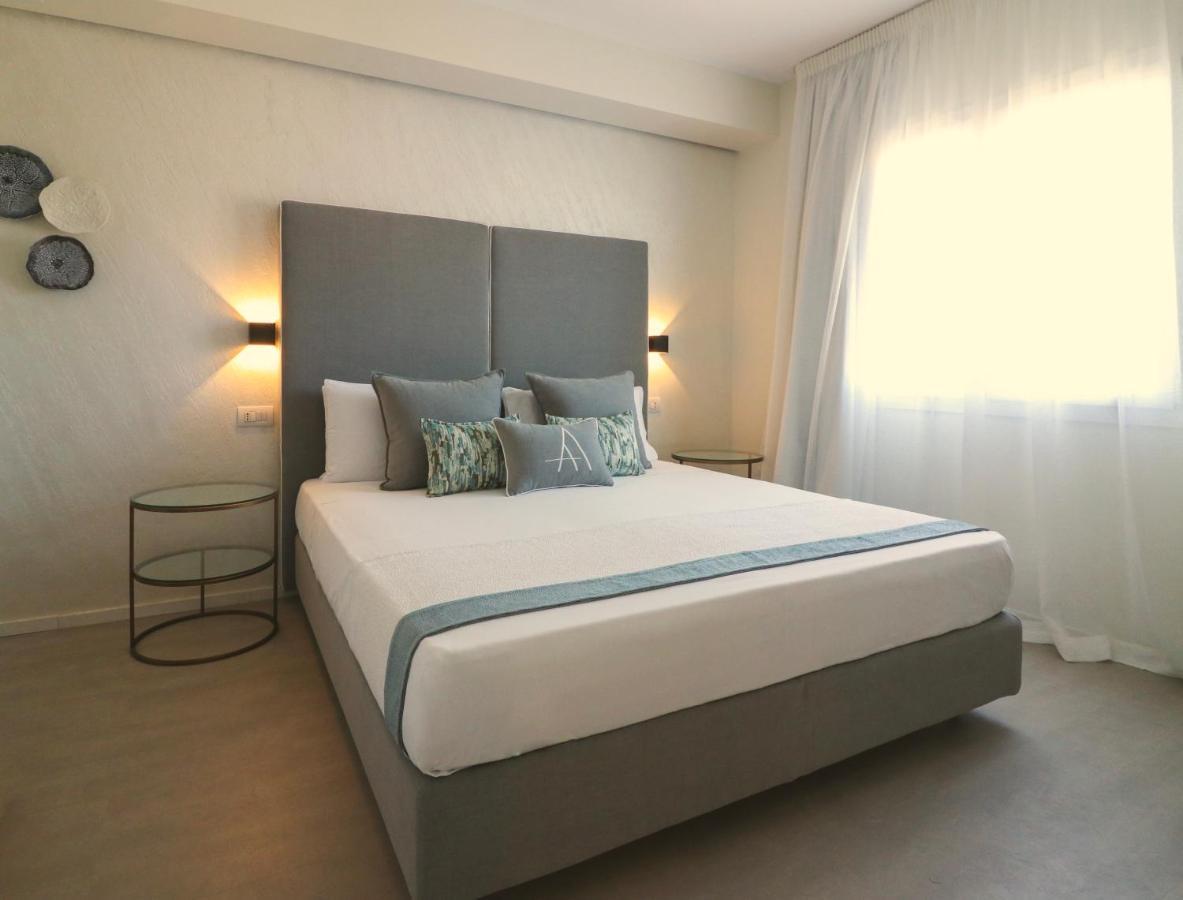 Double A Luxury Room Олбия Екстериор снимка